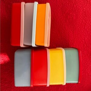 7 Tupperware containers